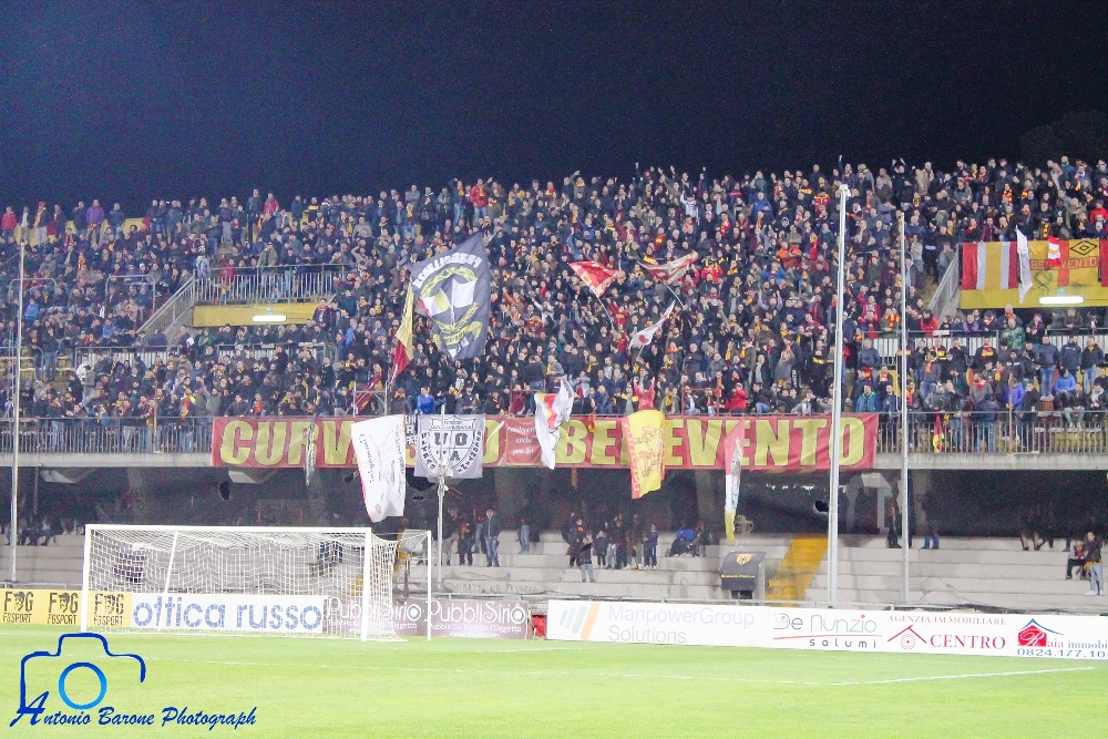 tifo benevento   matera 7