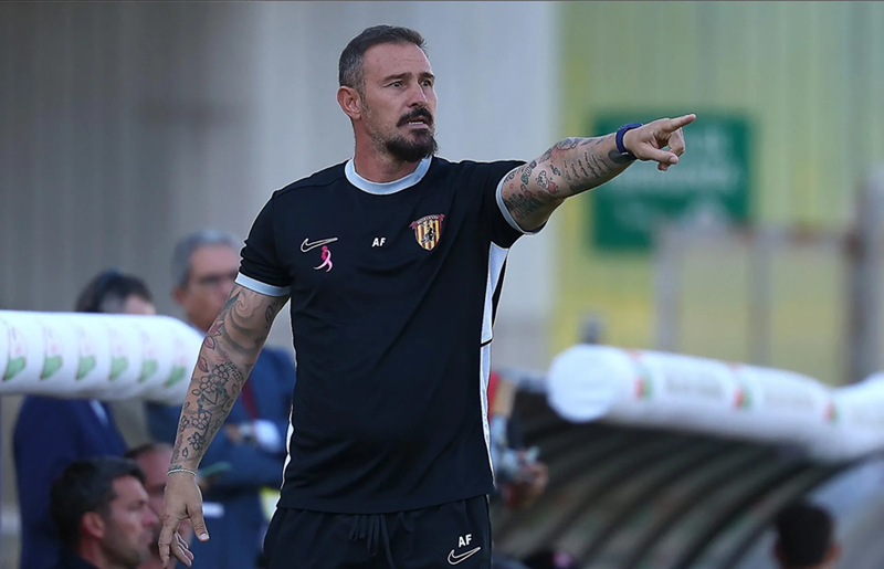 Floro Flores: "Anche stavolta non meritavamo questo risultato"