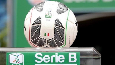 Calcio, tutti pronti a ripartire ma...