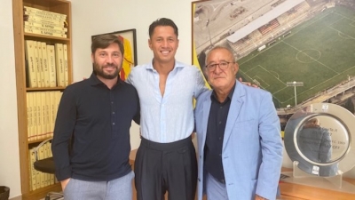 Lapadula, c&#039;é la firma