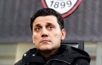 Milan, esonerato Montella