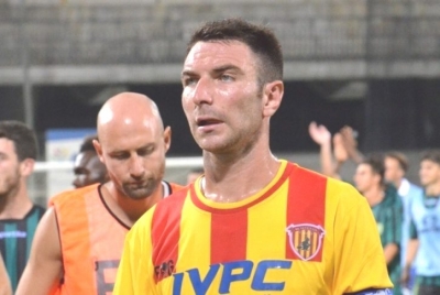 Lucioni se ne va a Lecce